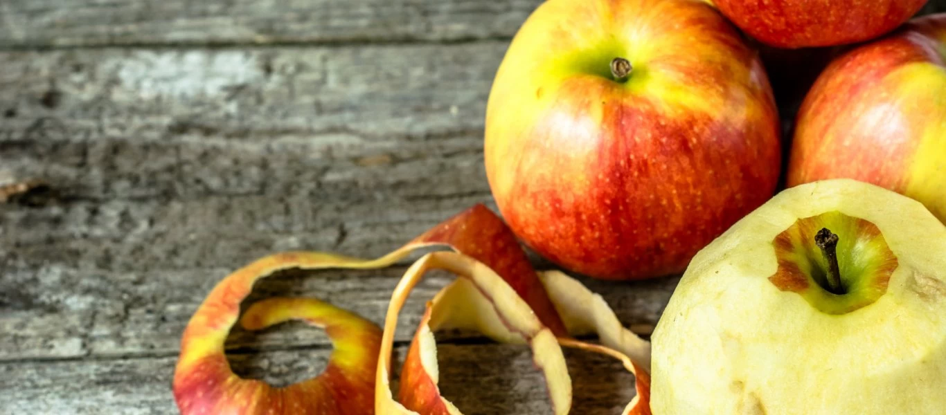 Μήπως τρώτε με λάθος τρόπο τα μήλα;